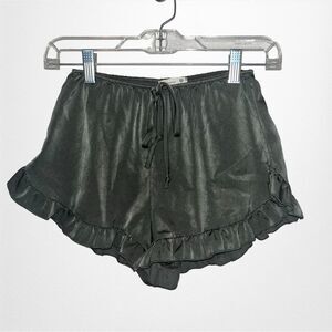 Soprano Ruffle Trim Shorts Size XS